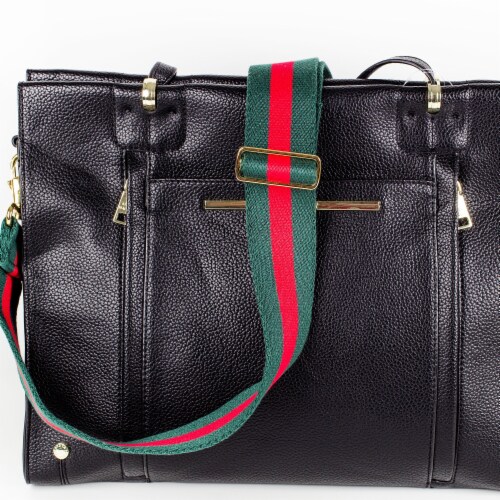 Red and green purse 2025