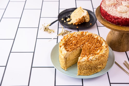Rich's 8" Red Velvet Single Layer Cake Perspective: top