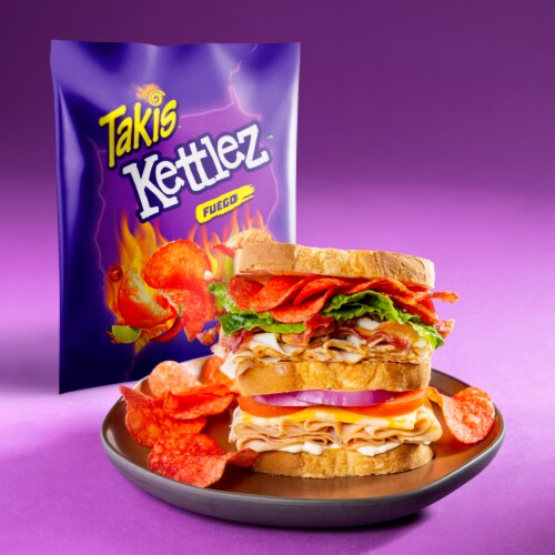 Takis Kettlez Spicy Fuego Hot Chili Pepper & Lime Kettle-Cooked Potato Chips Perspective: top