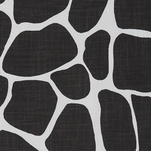 Split P Giraffe Printed Placemat Set - Black Perspective: top