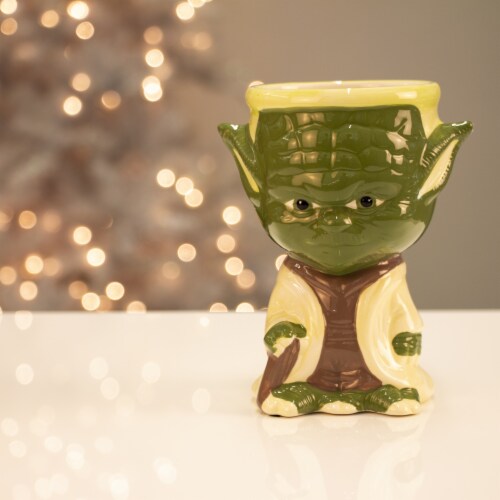 Galerie Holiday Star Wars™ Yoda Goblet with Hard Candy Perspective: top