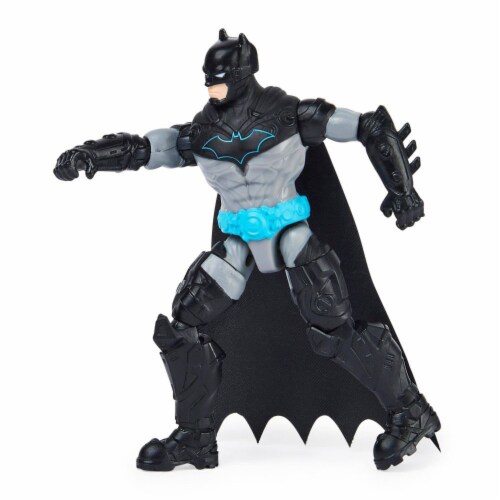 DC Comics Batman 4-inch Action Figure with Surprise Accessories - Batman Perspective: top