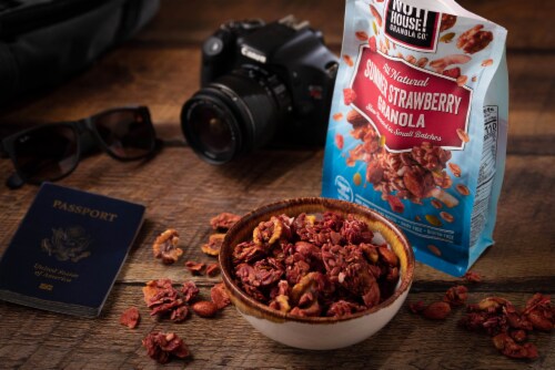 Granola, Summer Strawberry, 3x11.5oz Perspective: top