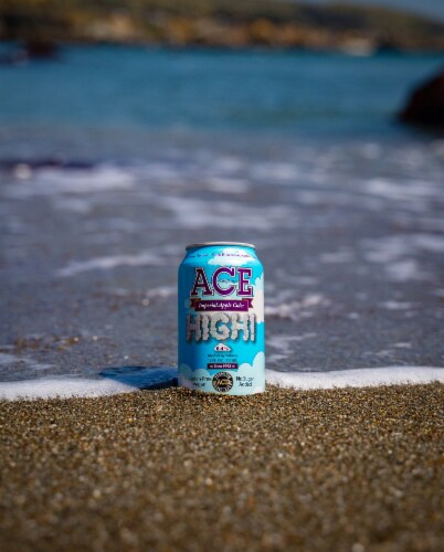 Ace Cider™ High! Imperial Apple Cider Perspective: top