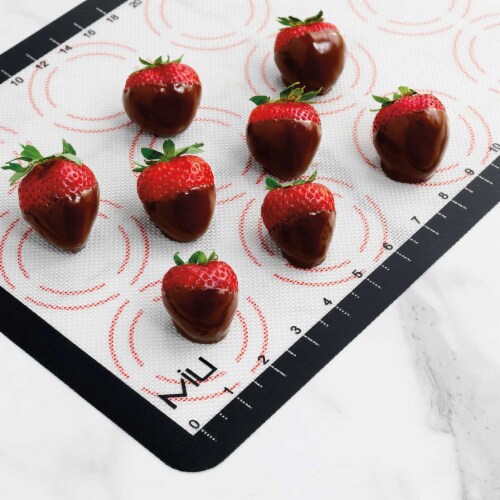 MIU Silicone Non-Stick Pastry and Baking Mat 3 Piece Set, 1 unit