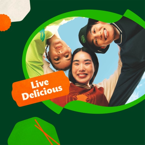 Bibigo Crispy Vegetable Mini Spring Rolls Perspective: top