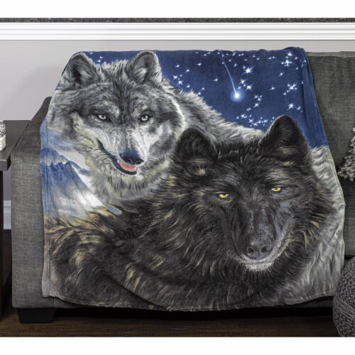 Soft wolf blanket clearance