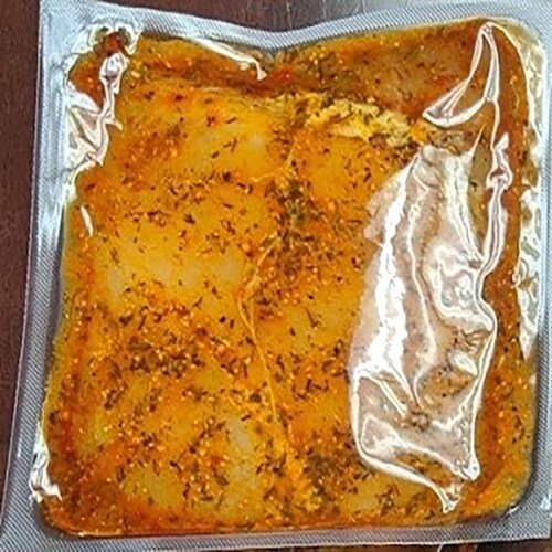 Harris Teeter™ Seasoned Korean Style BBQ Boneless & Skinless Chicken Thighs Ready To Cook Meal Perspective: top