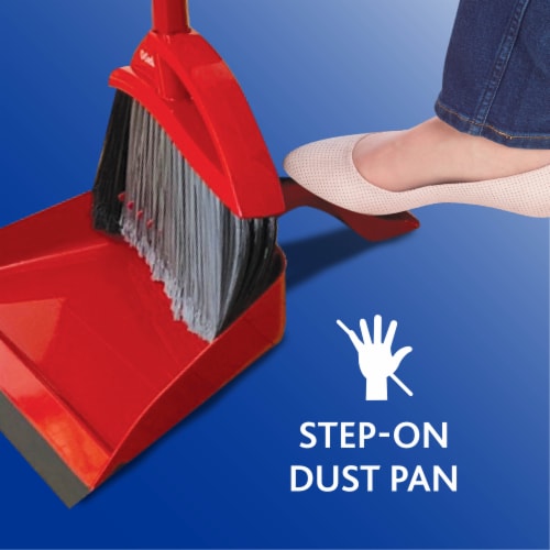 O-Cedar® PowerConer® Pet Pro Broom with Step-On Dust Pan Perspective: top