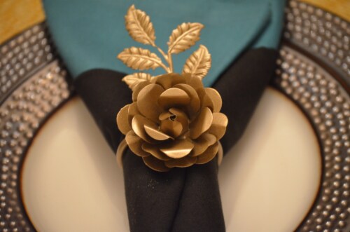 Vibhsa Napkin Rings Set - Golden Rose Perspective: top