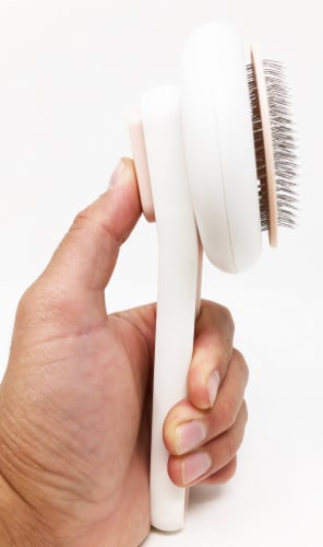 Pet Life Concepto Modern Bristle Grooming Pet Deshedder Comb Perspective: top