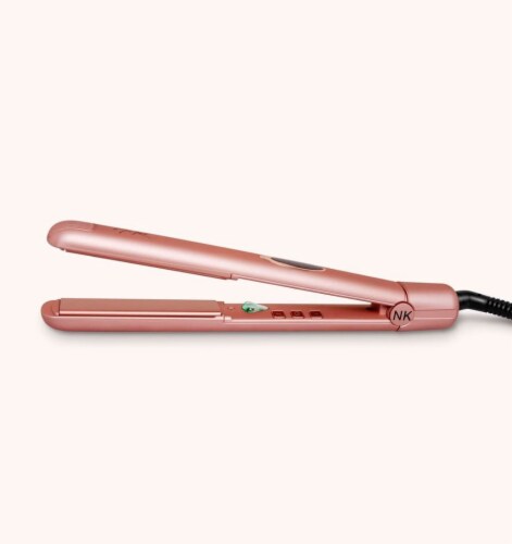 Noa Kirel Stylista Straightener Perspective: top