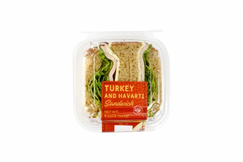 Fresh Kitchen Maple Turkey and Havarti Sandwich Perspective: top