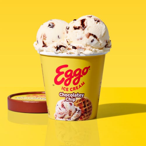 Kellogg's® Eggo™ Chocolately Chip Ice Cream Pint Perspective: top