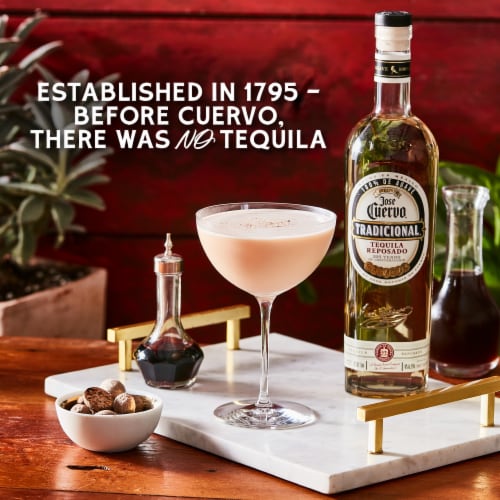 Jose Cuervo® Tradicional® Reposado Tequila Perspective: top