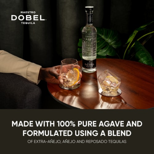 Maestro Dobel® Diamante® Tequila Cristalino Perspective: top