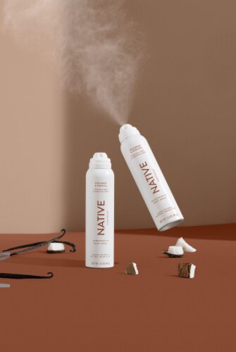 Native Coconut & Vanilla Spray Deodorant Perspective: top