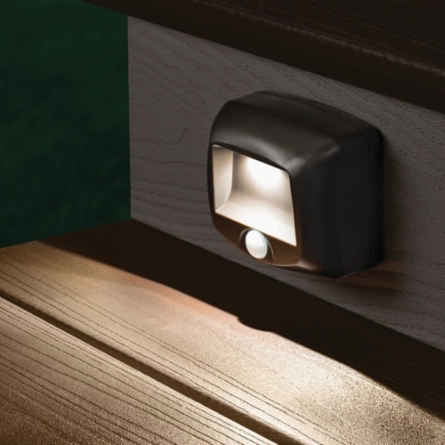 Mr. Beams Led Brn Deck/Step Light MB520-BRN-01-02 Perspective: top