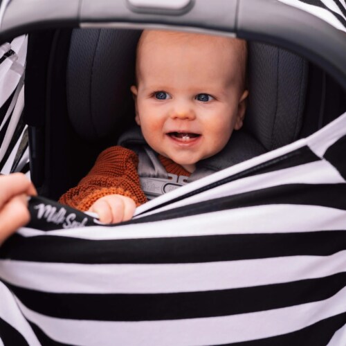 Milk Snob B&W SIGNATURE STRIPE 5-in-1 Nursing and Car Seat Cover Perspective: top