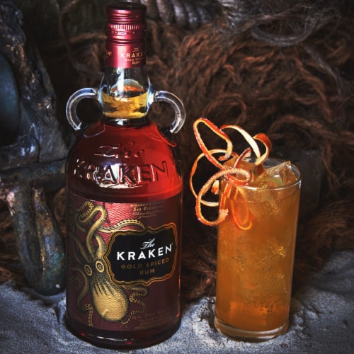 Kraken® Gold Spiced Rum Perspective: top