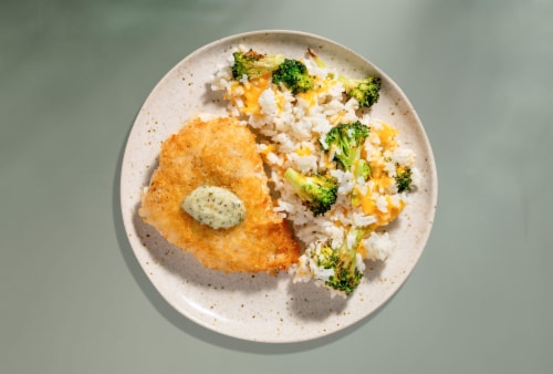 Home Chef Meal Kit Garlic Butter Crispy Chicken With Broccoli Cheddar Rice Perspective: top