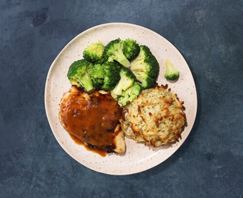 Home Chef French Onion Chicken With Au Gratin Potatoes Perspective: top