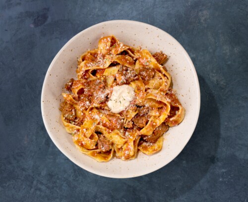 Home Chef Braised Beef Ragout With Pappardelle Perspective: top