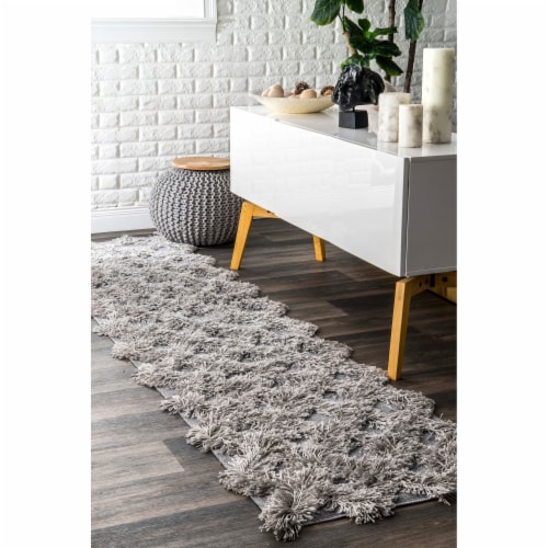 Nuloom Francene Diamond Trellis Shag Area Rug in Silver Perspective: top