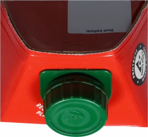 Pomi Passata Tomato Puree Perspective: top