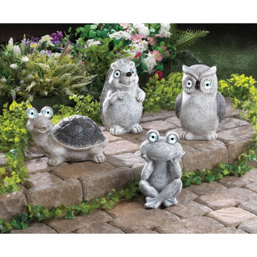 Summerfield Terrace 10018864 Solar Hedgehog Statue Perspective: top