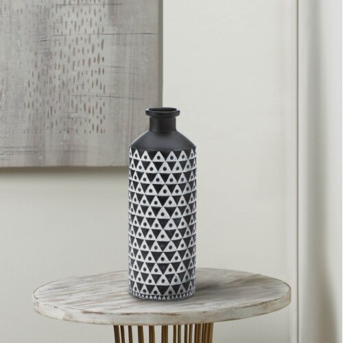 Zingz & Thingz Nikki Chu Mazara Ceramic Vase in Black and White Perspective: top