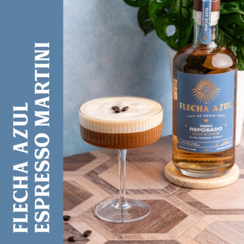 Flecha Azul Ultra Premium Tequila Reposado Perspective: top