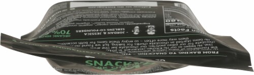 Hu Organic Dark Mint Chocolate Gems Perspective: top
