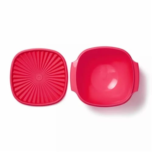 Tupperware Heritage Square Bowl - Rubine Red Perspective: top