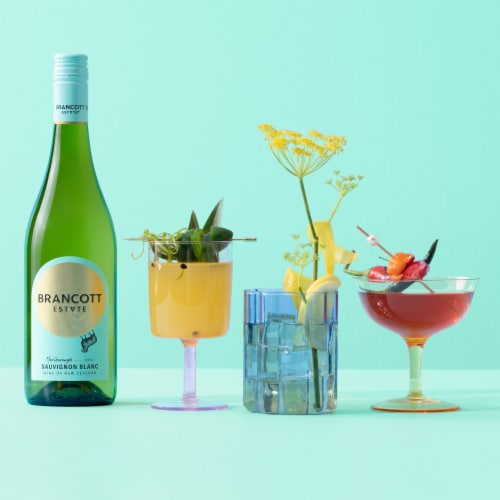 Brancott Estate Sauvignon Blanc Marlborough White Wine Perspective: top
