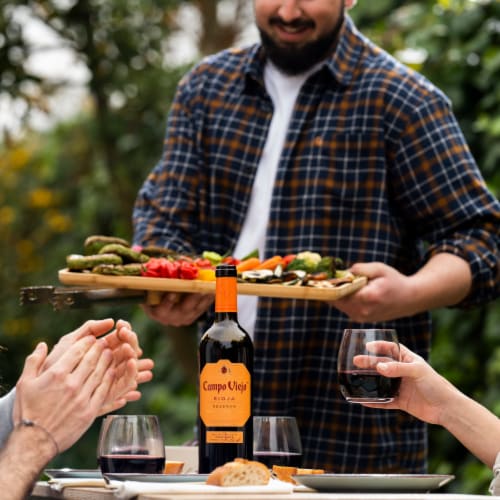 Campo Viejo Reserva Tempranillo Spain Red Wine Perspective: top