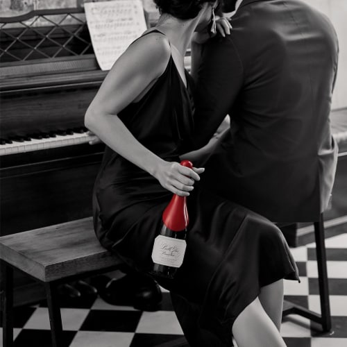 Belle Glos Pinot Noir California Red Wine Perspective: top