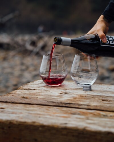 Underwood Pinot Noir Perspective: top