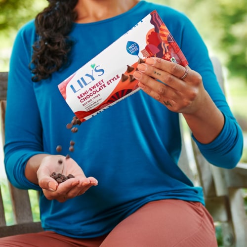 LILY'S Semi-Sweet Chocolate Style No Sugar Added Baking Chips Bag Perspective: top