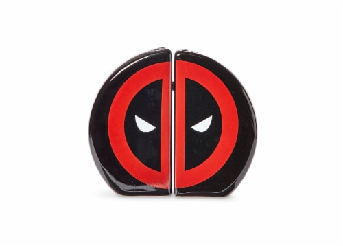 Marvel Deadpool Salt and Pepper Shakers Perspective: top