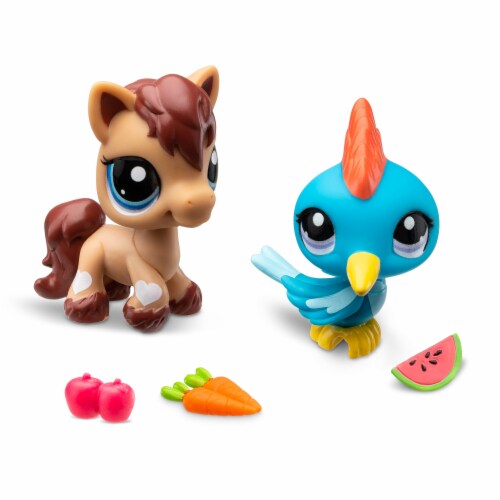 Littlest Pet Shop® Farm Fiesta Pets Perspective: top