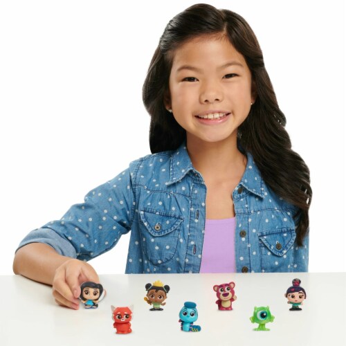Just Play Series 8 Disney Doorables Multi Peek Perspective: top