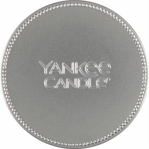 Yankee Candle® Warm Luxe Cashmere Pillar Candle Perspective: top