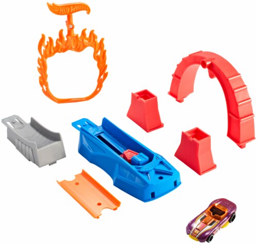 Mattel® Hot Wheels® Flame Jumper Play Set Perspective: top