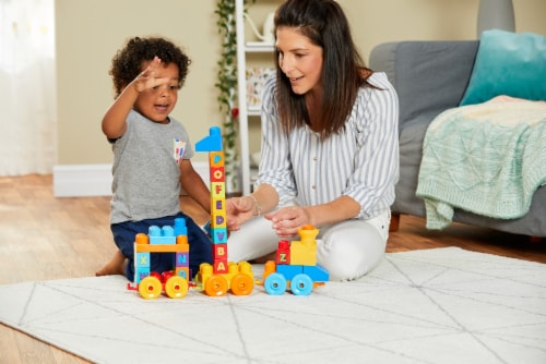 Mega Bloks® ABC Musical Train Perspective: top