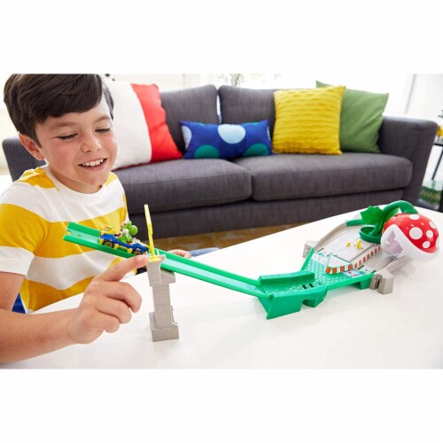Hot Wheels Mario Kart Piranha Plant Slide Track Racing Cars Game Toy Play Set Perspective: top