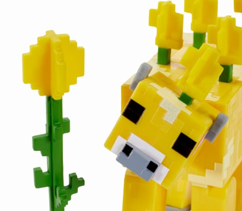 Mattel Minecraft Biome Builds Moobloom Figure Perspective: top
