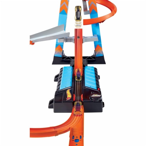 Hot wheels online sky crash tower