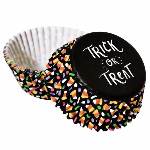 Holiday Home® Trick or Treat Baking Cups Perspective: top