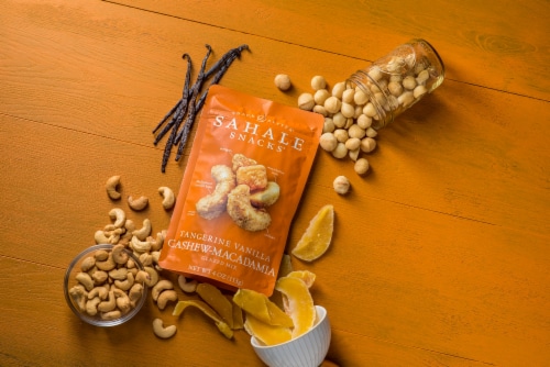 Sahale Snacks® Tangerine Vanilla Cashew-Macadamia Glazed Mix Nuts Perspective: top